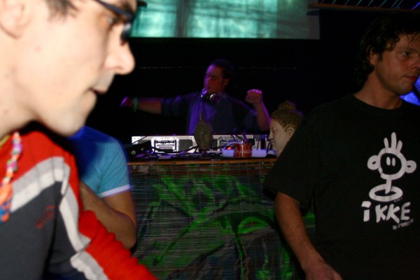 75 see the dj move see the dj move